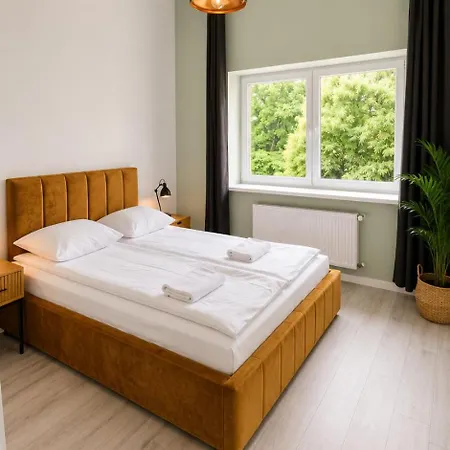Urban Nest Stradoms5a -12 *